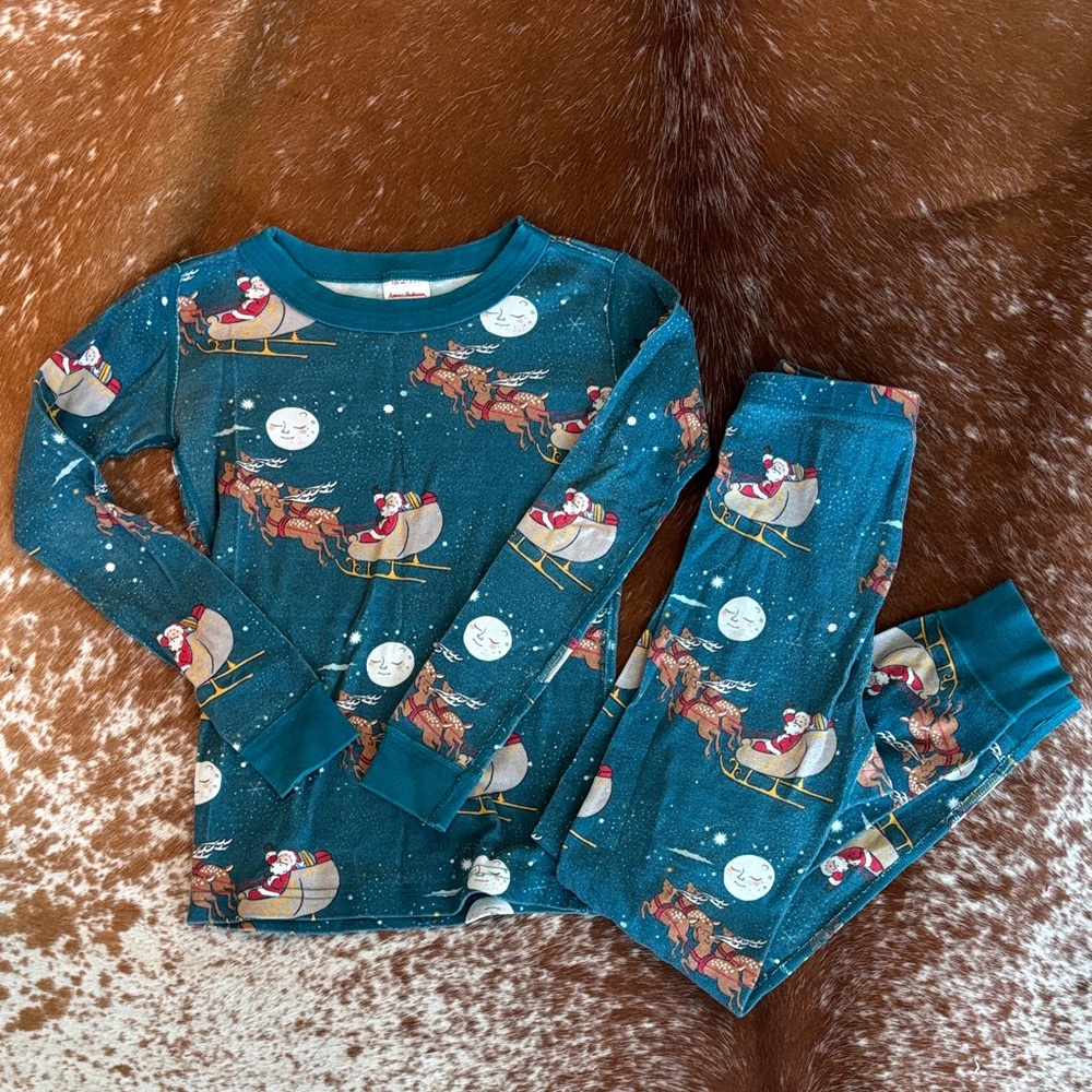 Hanna Andersson Teal Santa Sleigh Kids Pajama Set